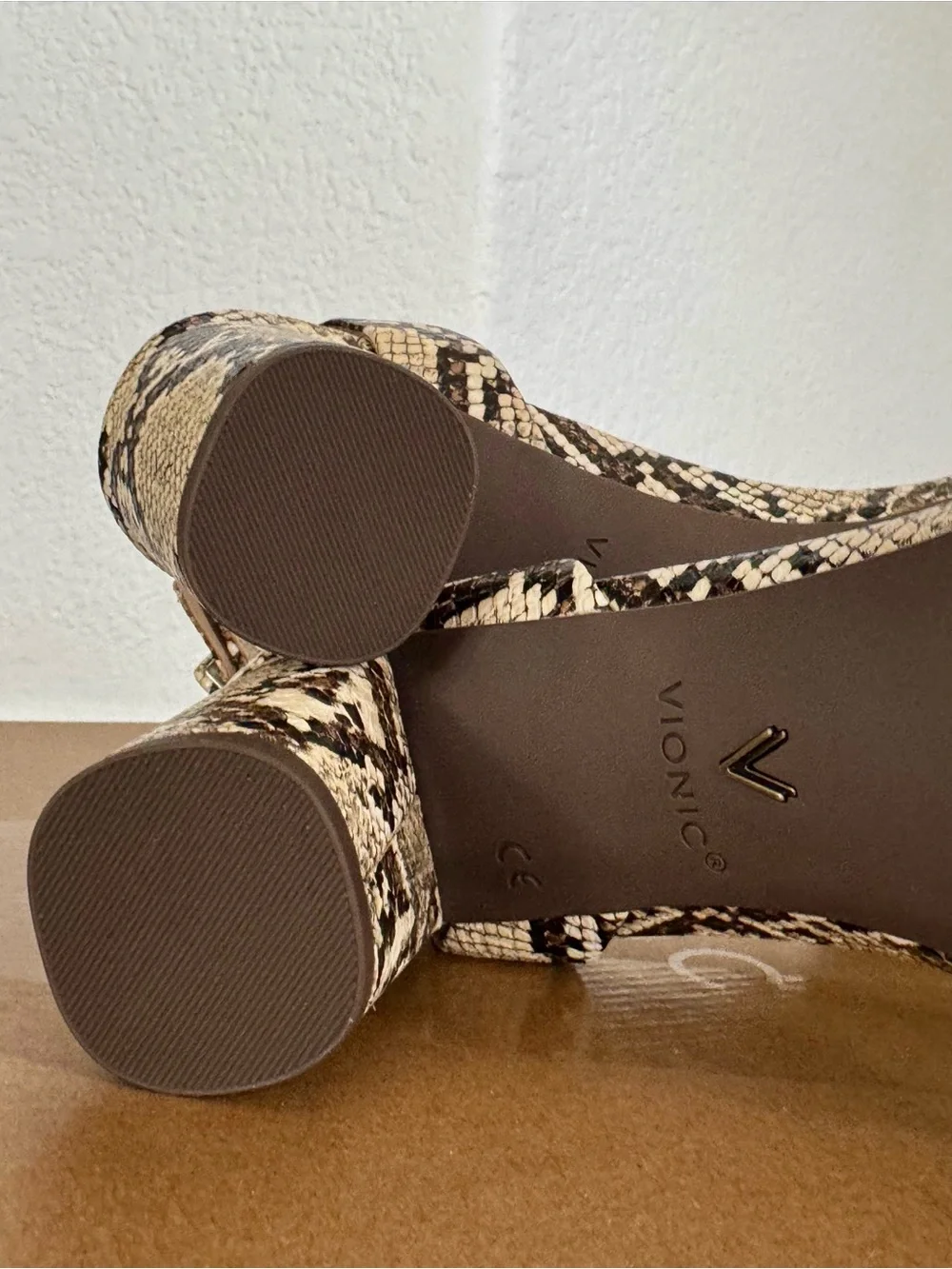 NEW in box - Vionic Snake-Print Block Heel Sandal with arch support